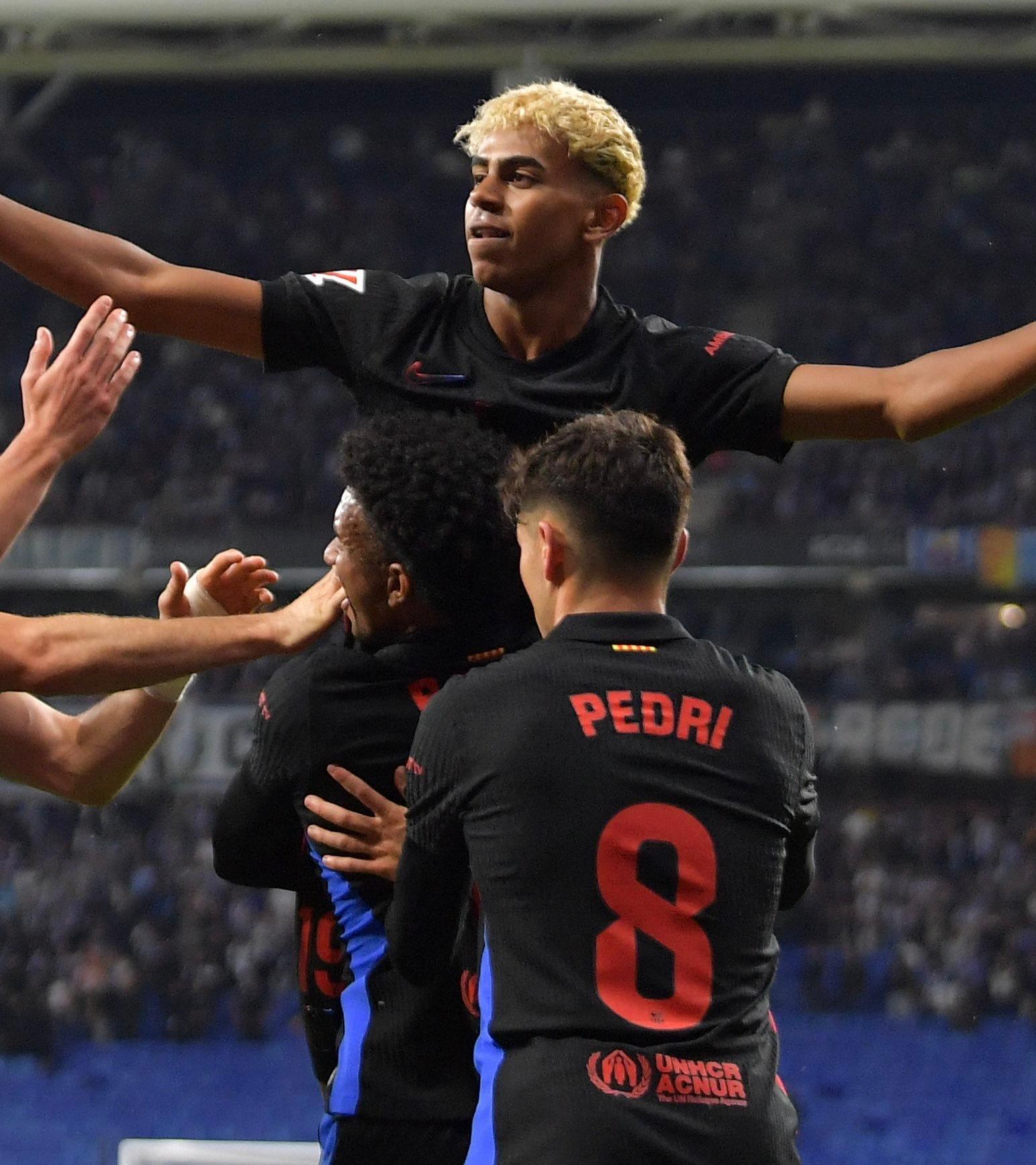 马赛球员轮番破门，夺取比赛胜利