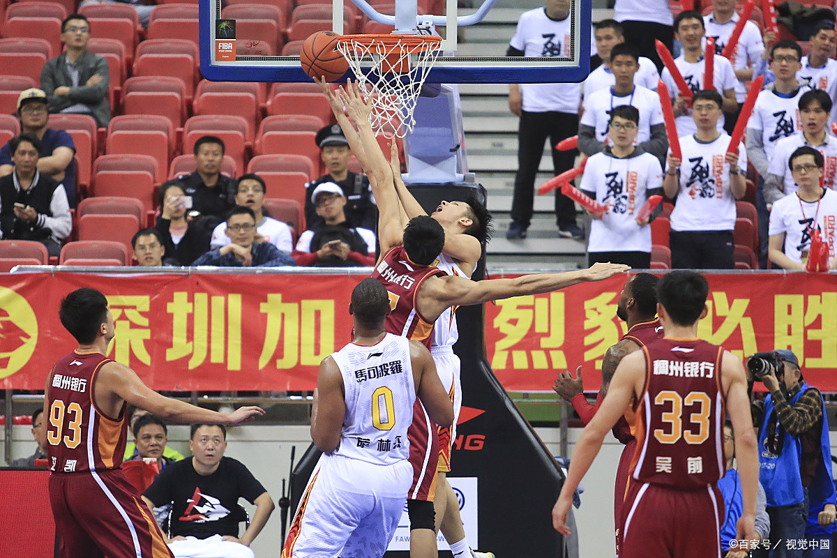 山东队客场力克北京队，继续领跑积分榜的简单介绍
