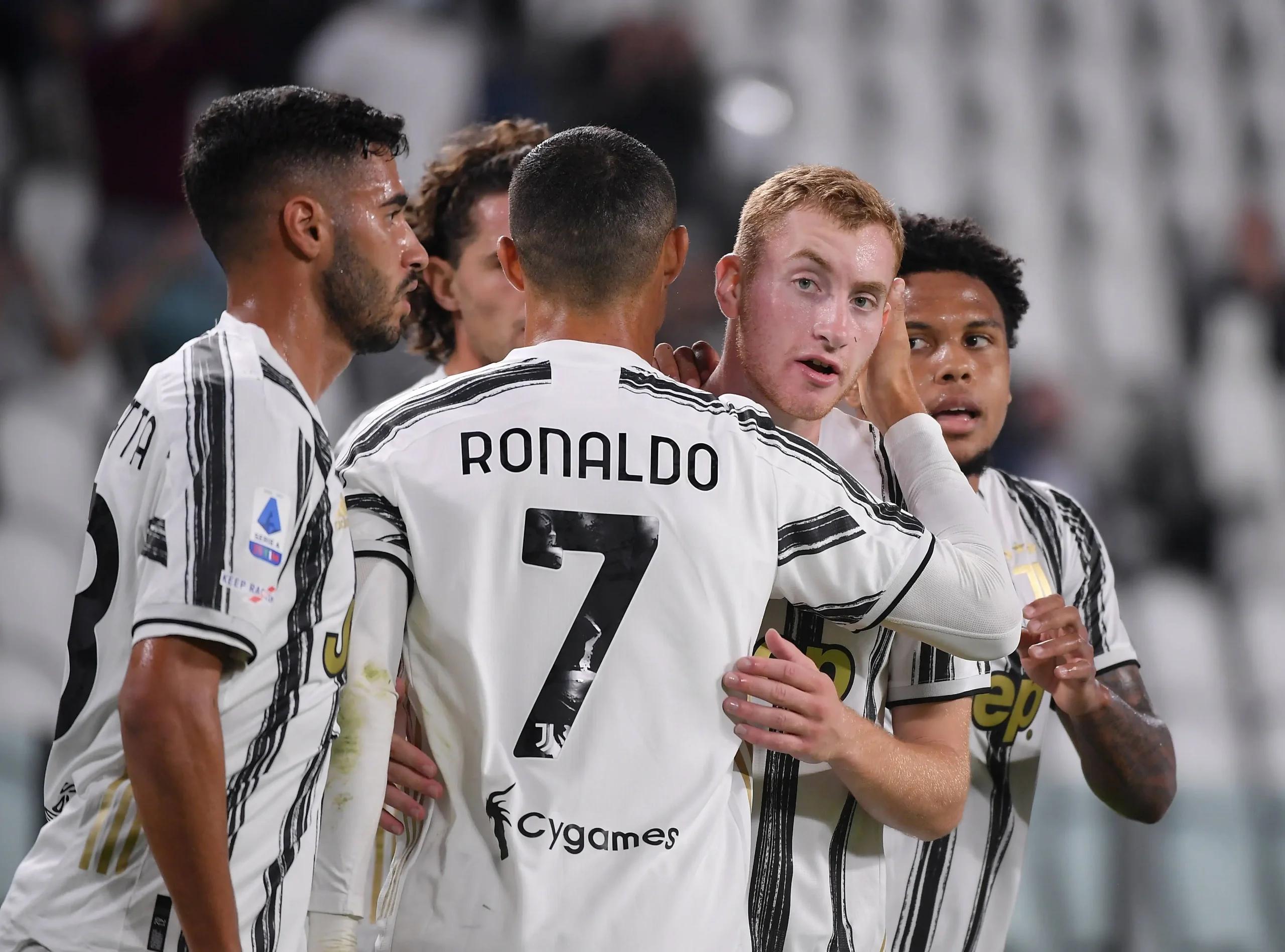 尤文图斯客场击败瓦伦西亚，取得胜利