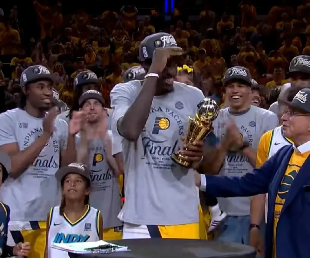 摩洛哥篮球选手在地区赛事中斩获金牌 摩洛哥篮球选手在地区赛事中斩获金牌