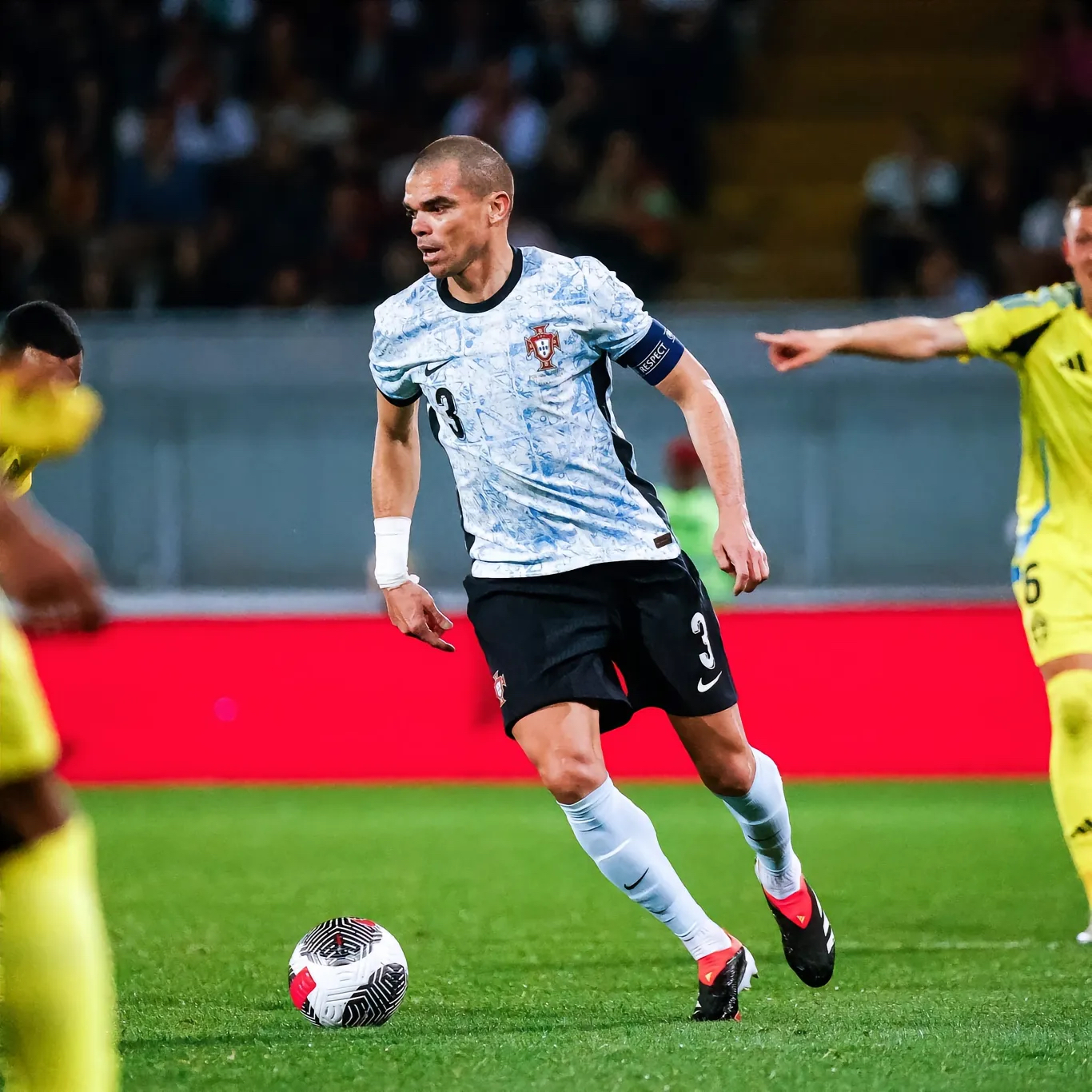 瑞典队出局遗憾，备战下一届欧国联赛