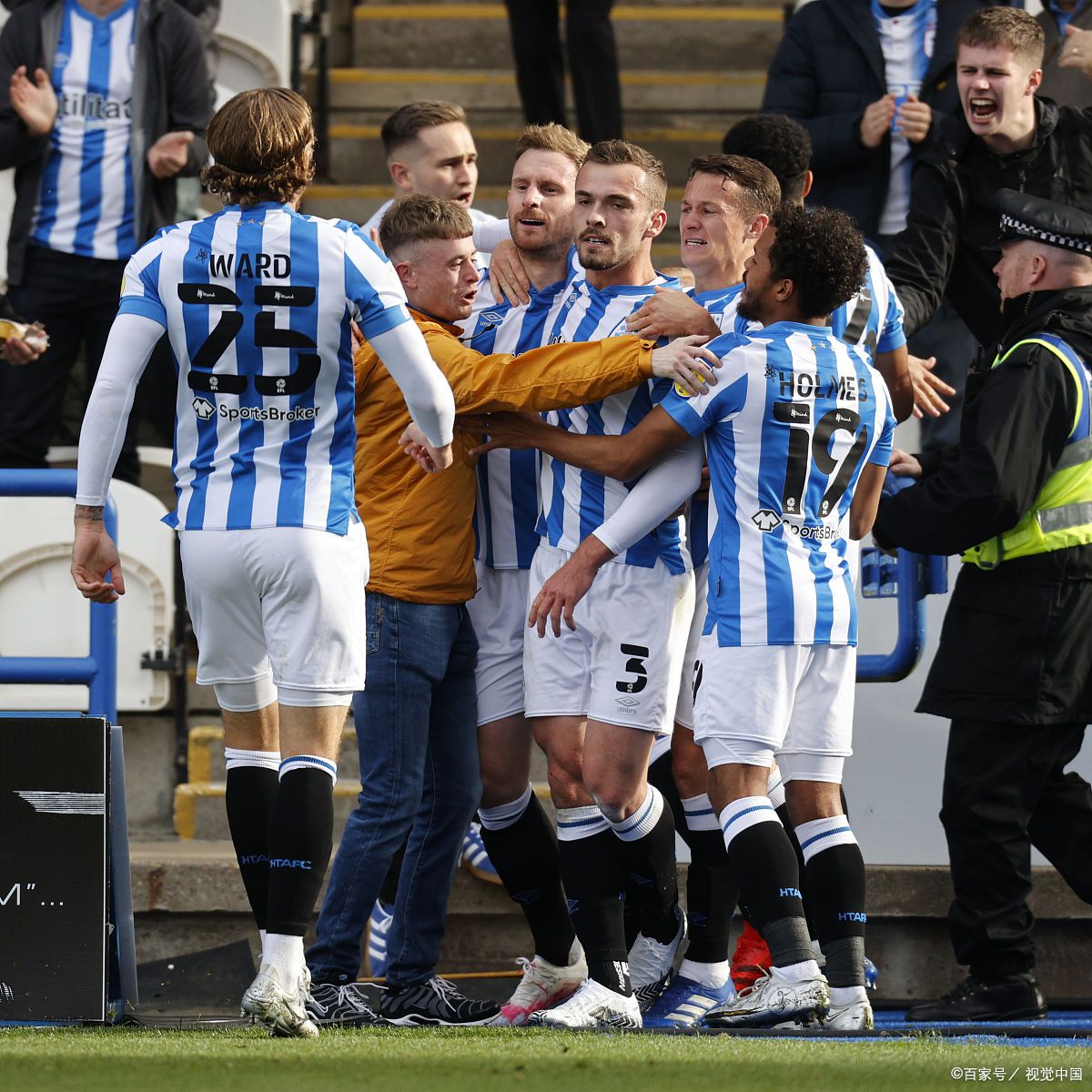 尼斯战平圣埃蒂安，法甲争夺残酷