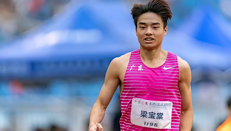 中国队逆转英格兰队，樊振东关键制胜