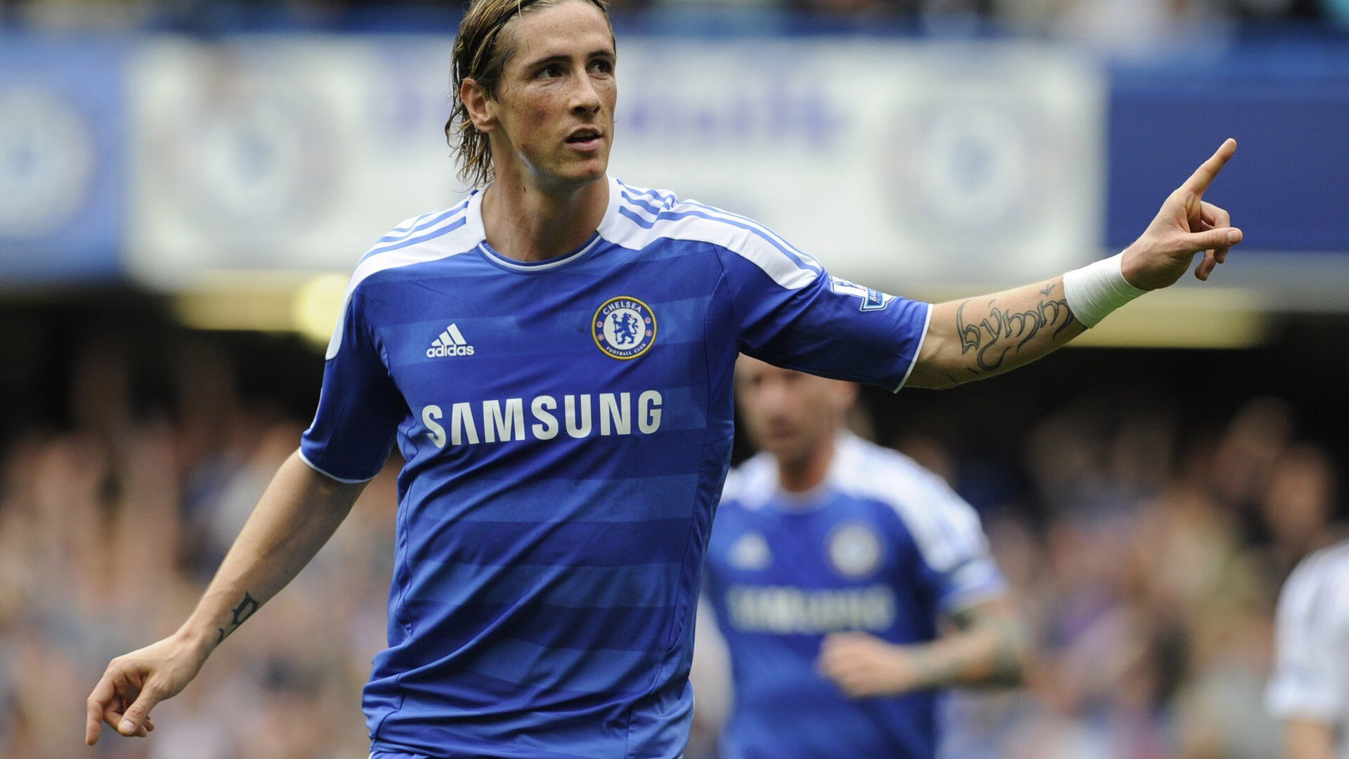 一次只属于平行时空的对决，当墨西哥蓝遇见北欧雪，哈兰德划破想象力的制胜弧线