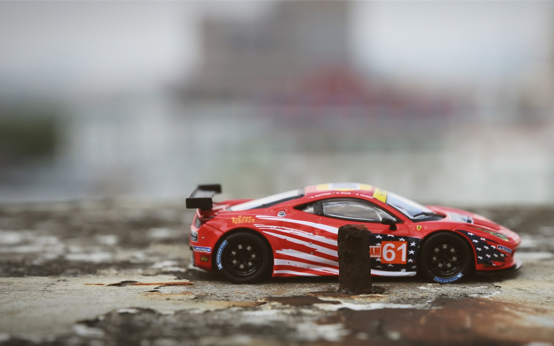 绿茵与赛道间的掌控哲学，从F1摩纳哥缠斗到比利亚雷亚尔的窒息节奏