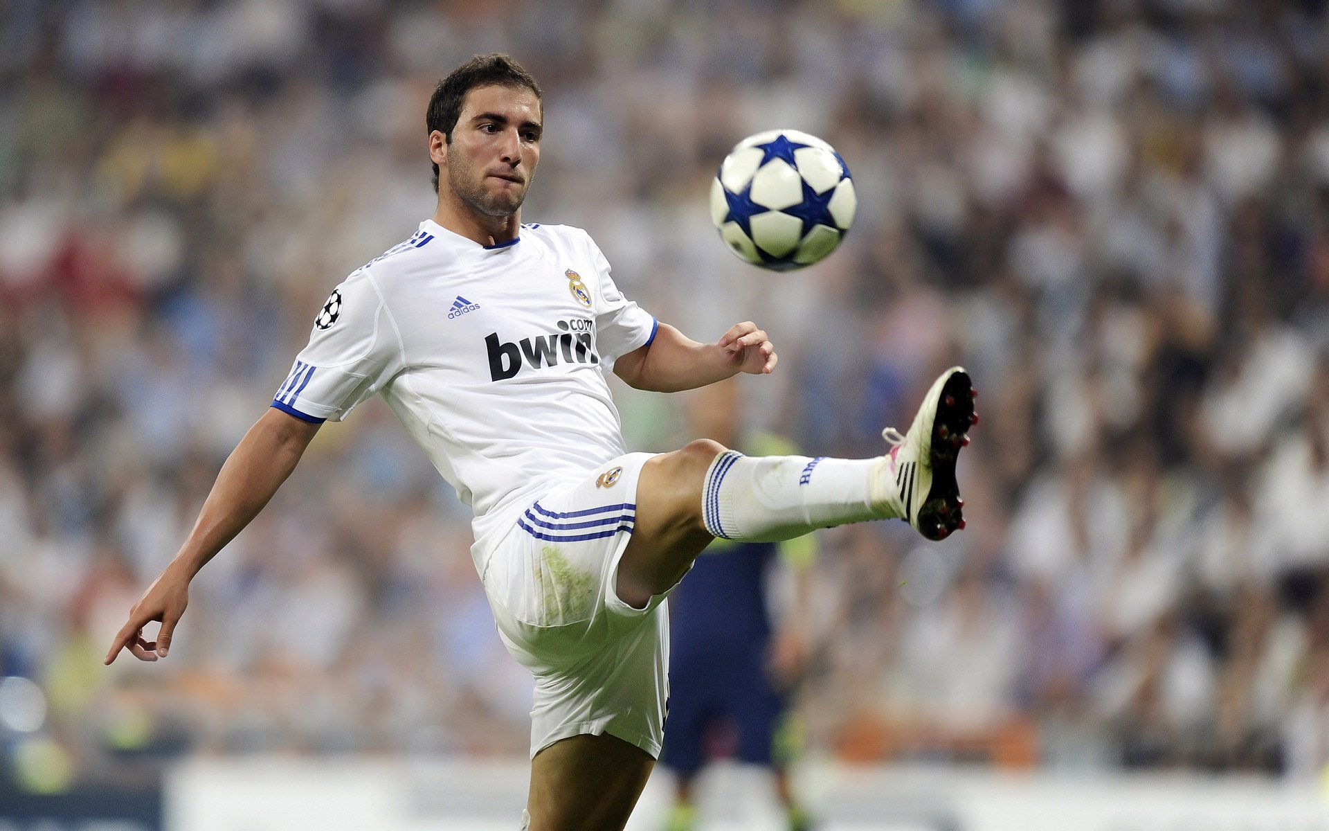 棋盘上的抢七时刻,当洪都拉斯的经济篮板球冲垮中国海外布局