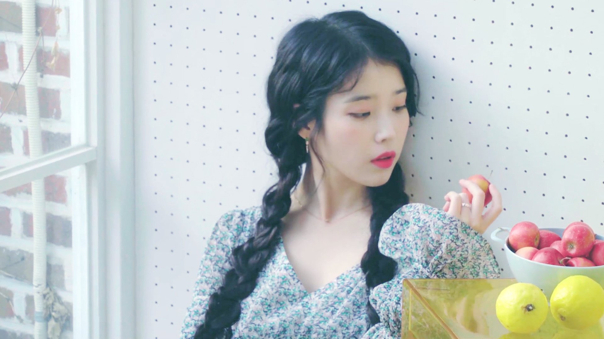 武切维奇内线筑长城，雄鹿掌控节奏击退篮网