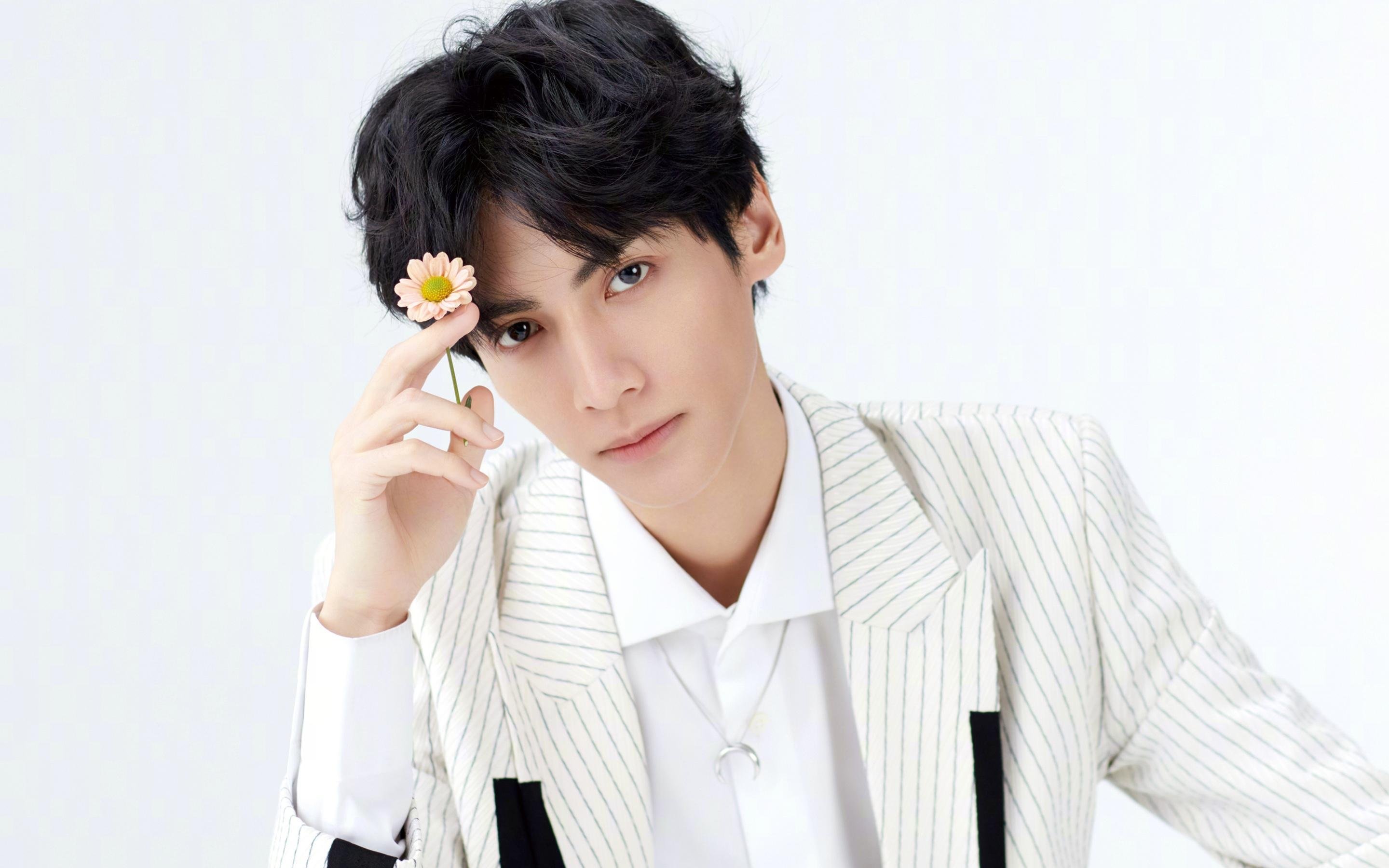 跨界风暴,小贾伦压哨绝杀魔术后,闪电接管F1揭幕战