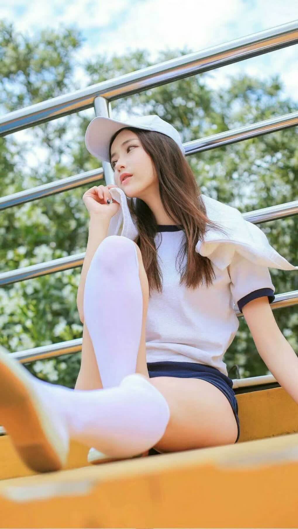 北欧冰封与桑巴狂想—当瑞典单节拉开冰岛,内马尔成撕裂极光的唯一火种